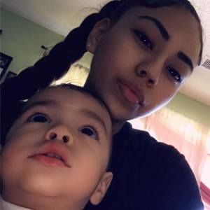 Meet your Posher, Veronica